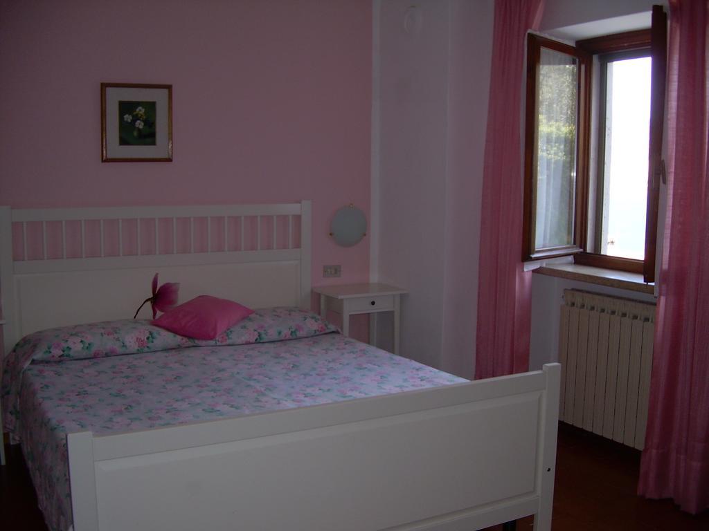 Apartament Casa Mary Brenzone sul Garda Zewnętrze zdjęcie